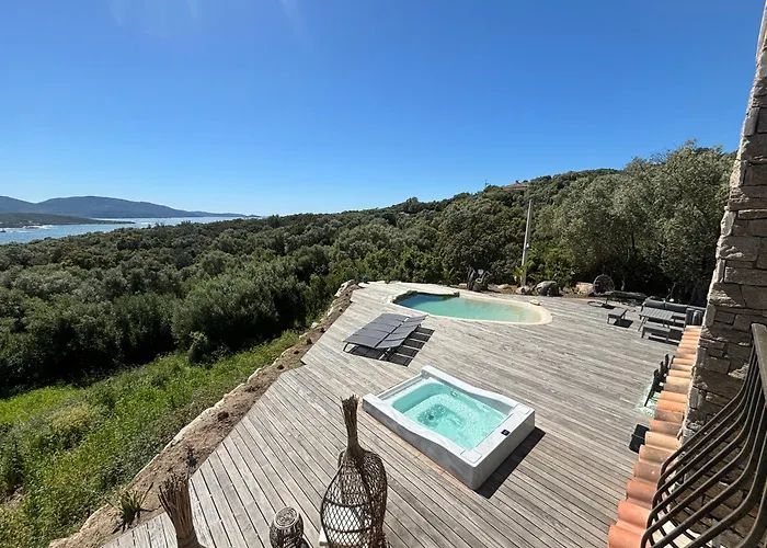 Casa Nostra Villa *